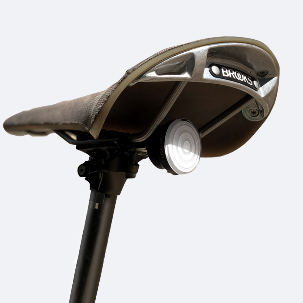 Raz pro: An expert bike tail light